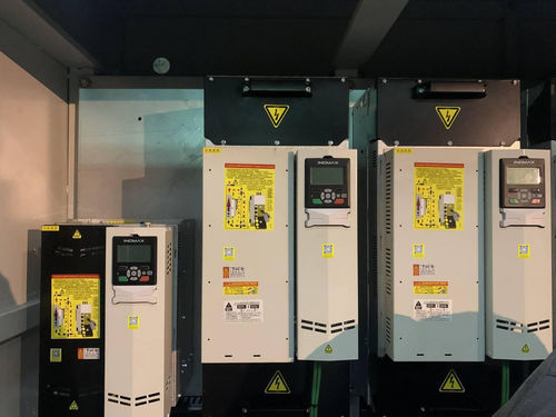 Últimos blogs da empresa sobre Quais são as vantagens do INOMAX AC VFD?