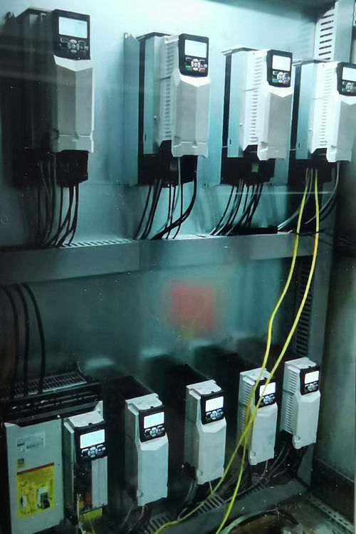 Últimos blogs da empresa sobre Como o motor de frequência variável Inomax poupar mais energia para a sua aplicação?